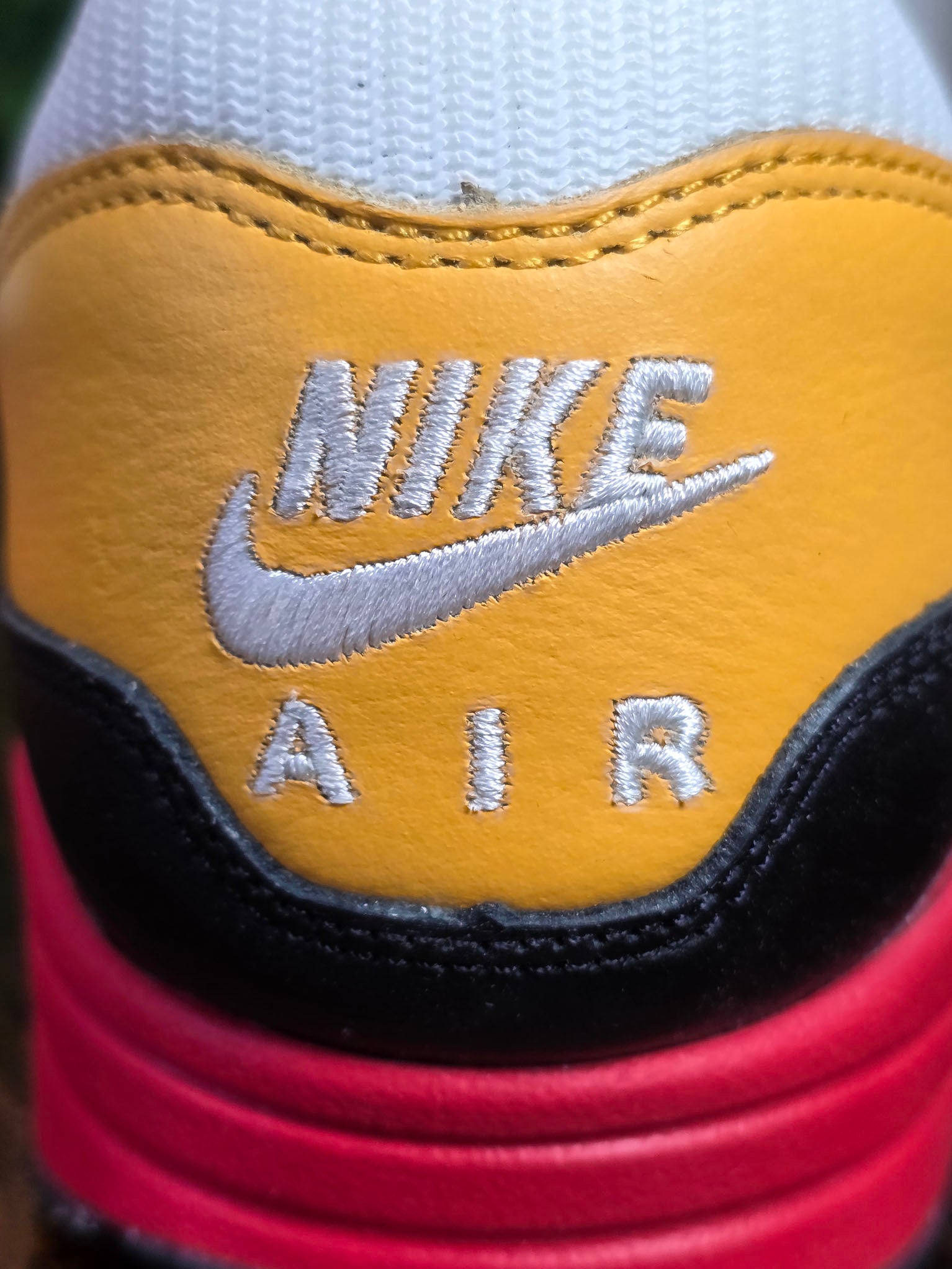 Nike Air Max 1 Black Red Yellow maat 48,5