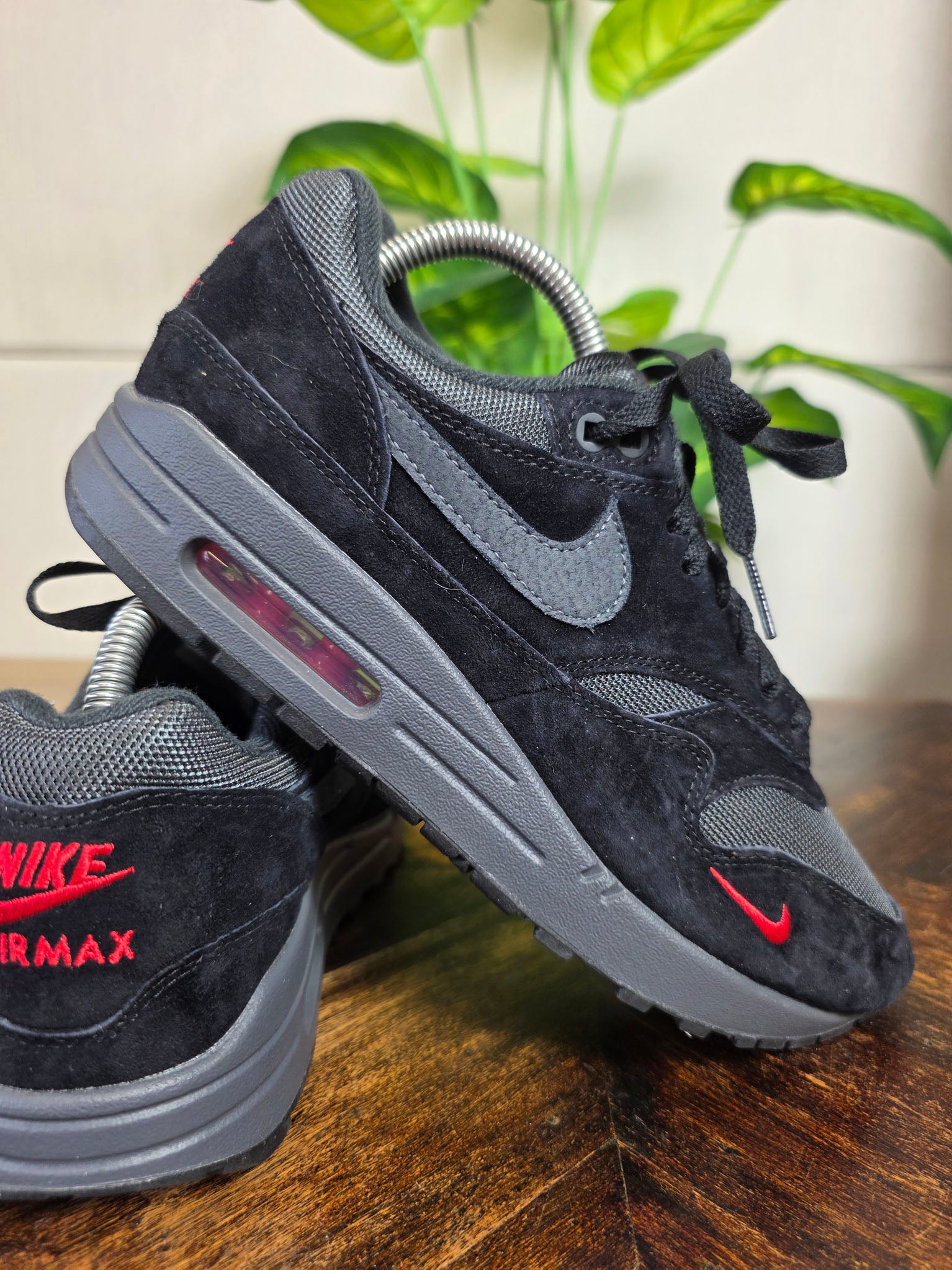 Nike Air Max 1 "Anthracite Bred" maat 40,5