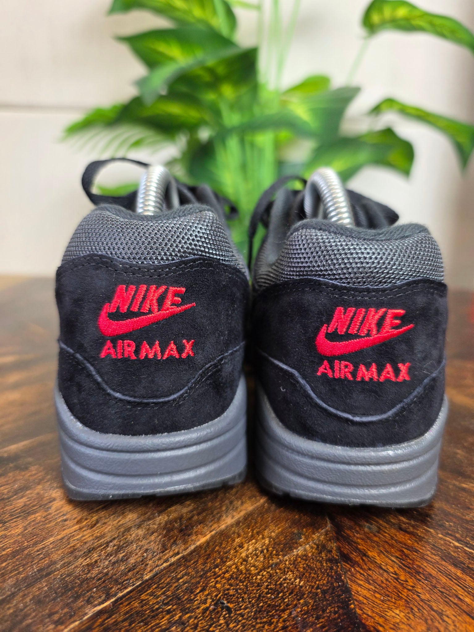 Nike Air Max 1 "Anthracite Bred" maat 40,5