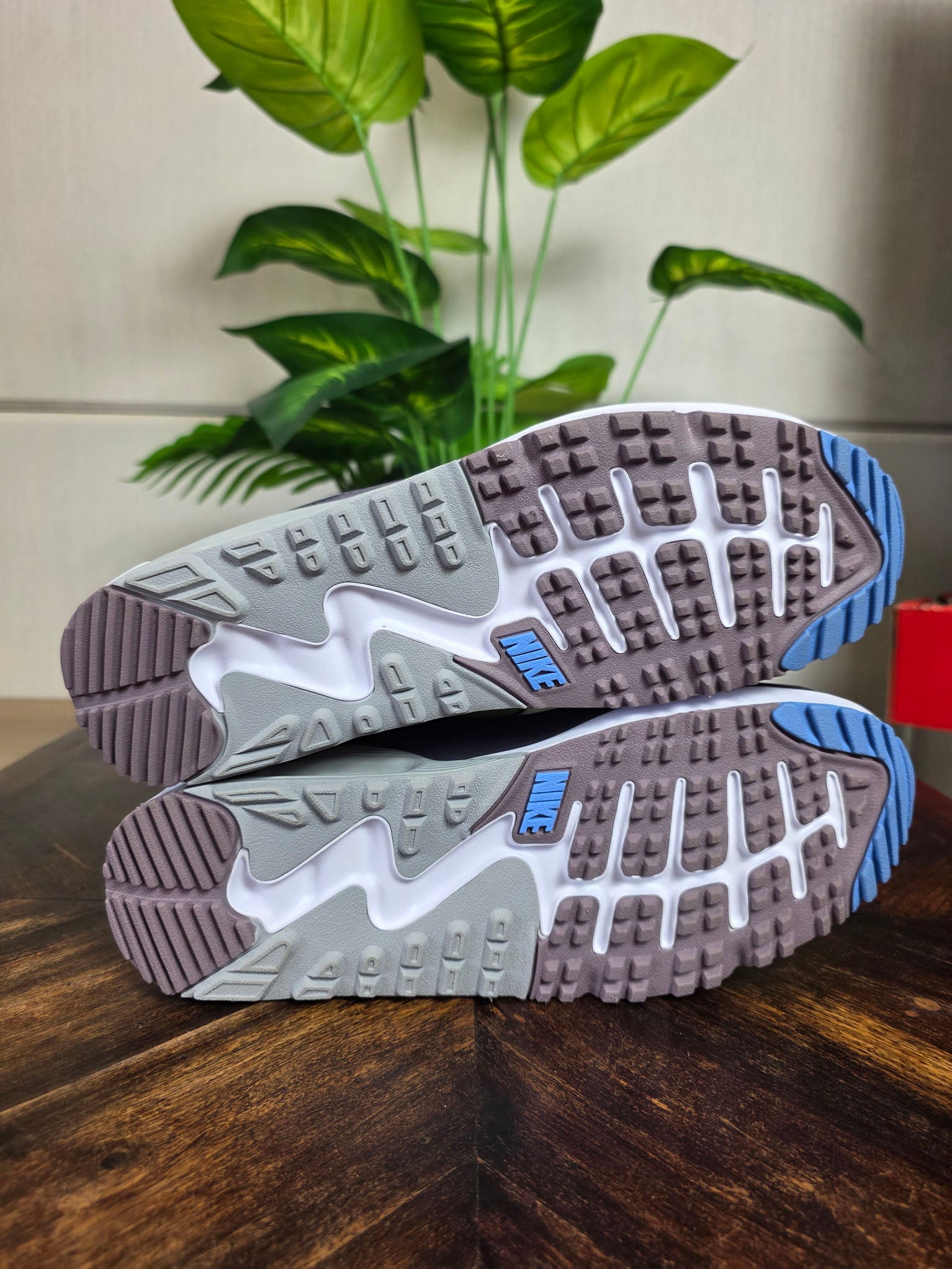 Nike Air Max 90 Golf Cave Purple maat 43