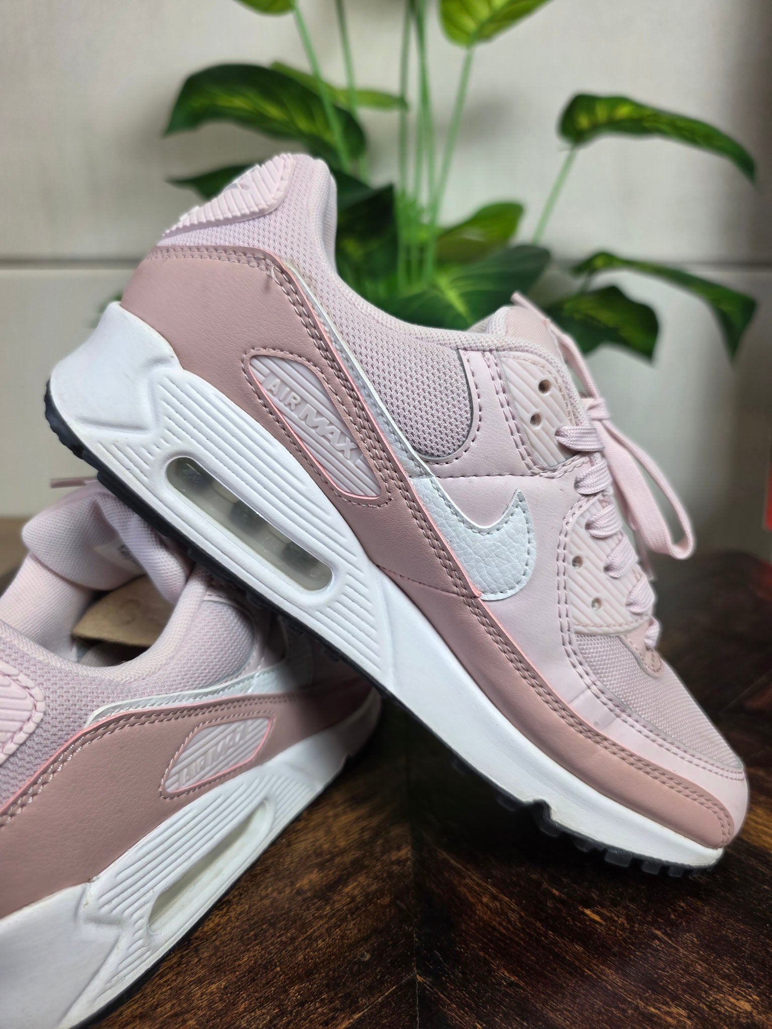 Nike Air Max 90 Barely Rose Pink maat 40