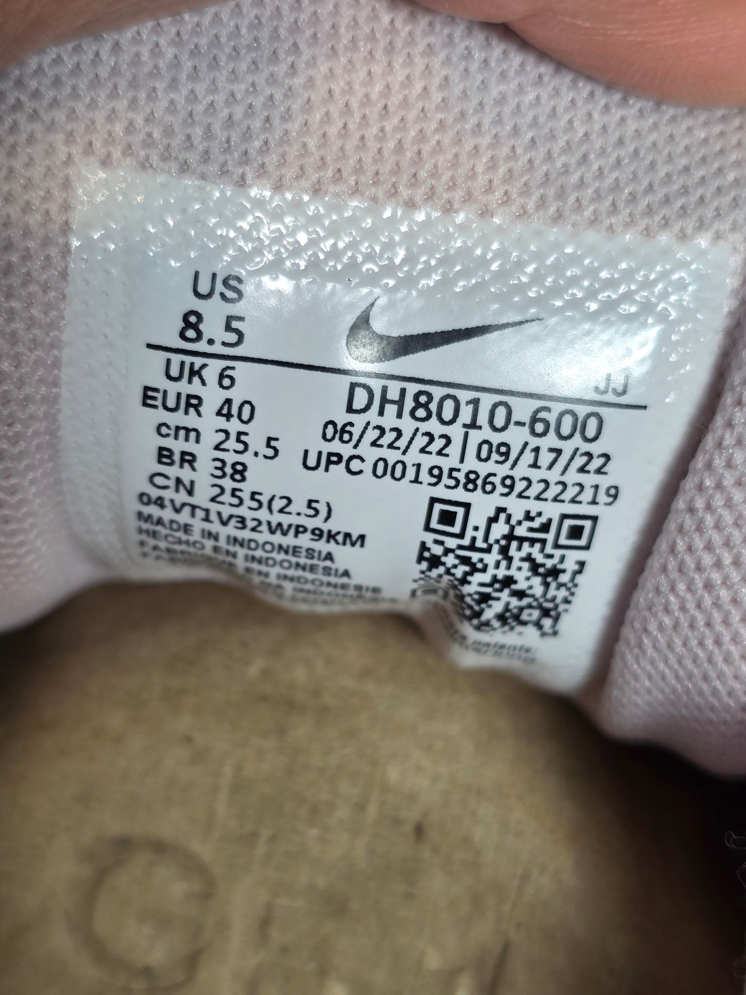 Nike Air Max 90 Barely Rose Pink maat 40