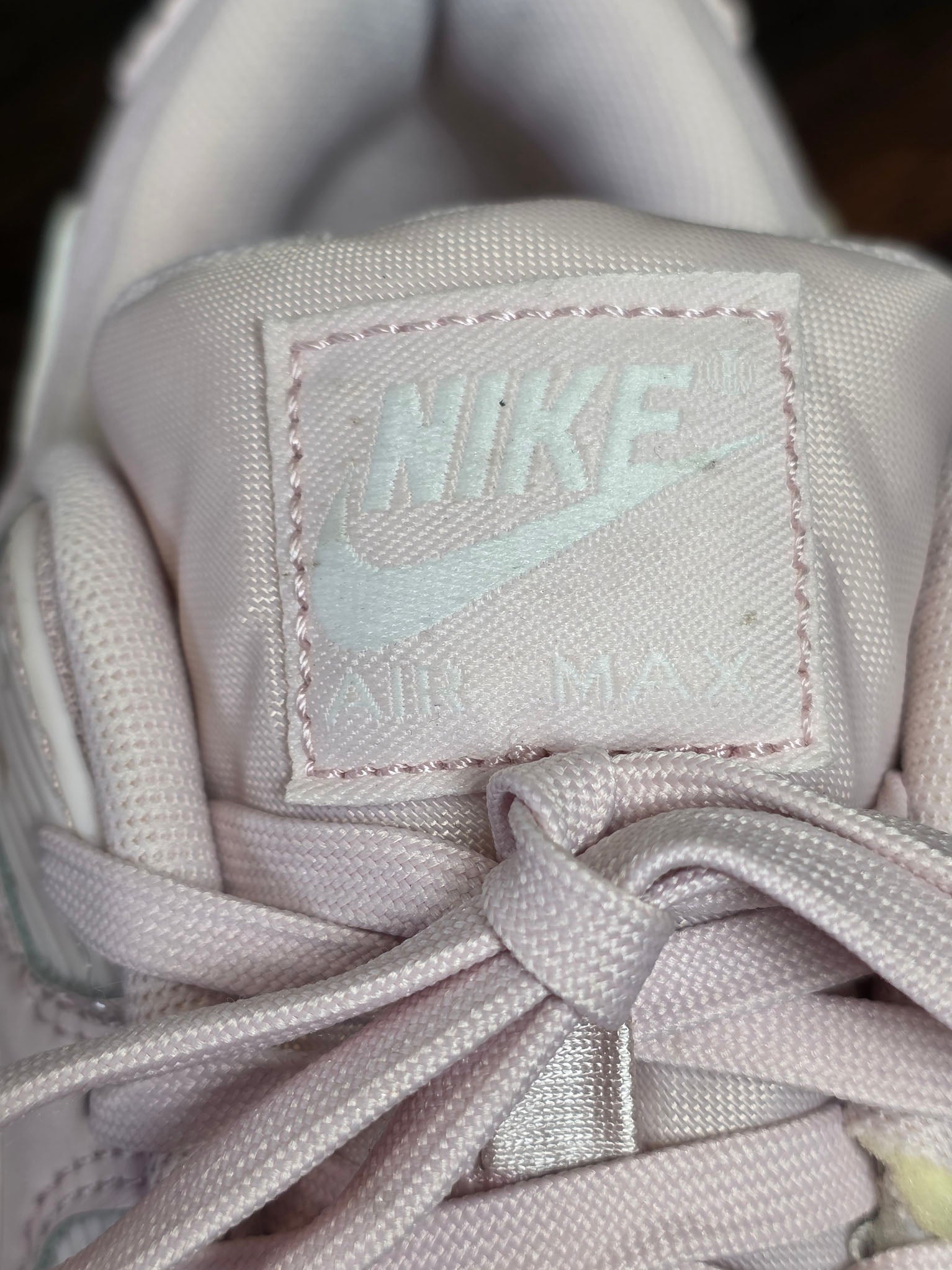 Nike Air Max 90 Barely Rose Pink maat 40