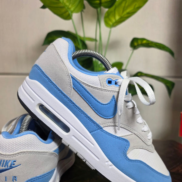 Nike Air Max 1 University Blue maat 41