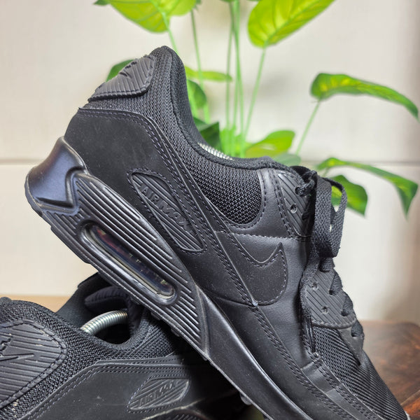 Nike Air Max 90 Triple Black maat 46