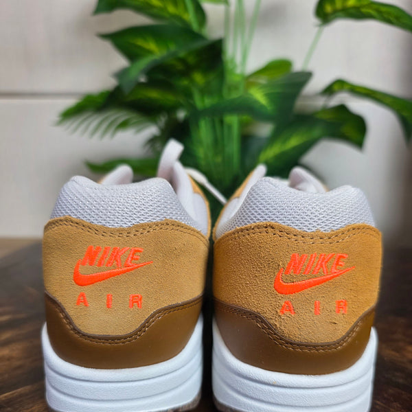 Nike Air Max 1 Essential Escape maat 45