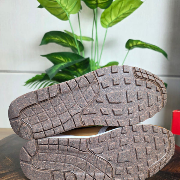 Nike Air Max 1 Essential Escape maat 45