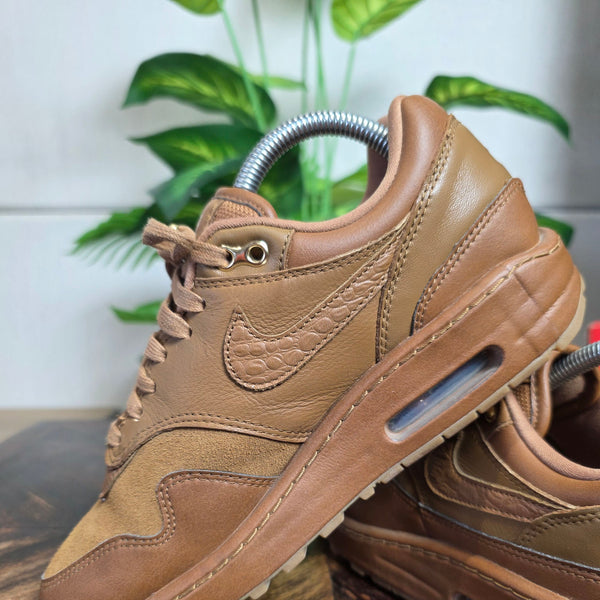 Nike Air Max 1 Ale Brown maat 38