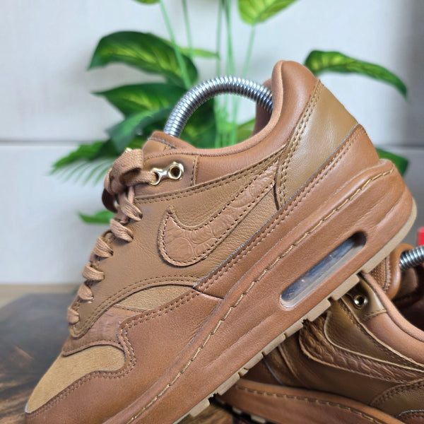 Nike Air Max 1 Ale Brown maat 38