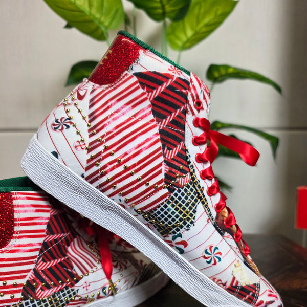Nike Blazer Mid Christmas Gift Wrapped maat 40,5