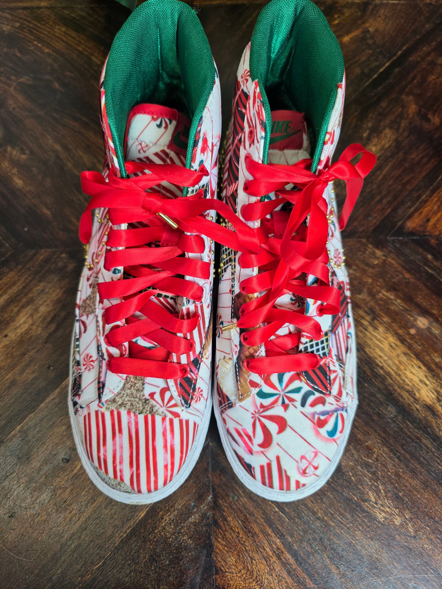 Nike Blazer Mid Christmas Gift Wrapped maat 40,5