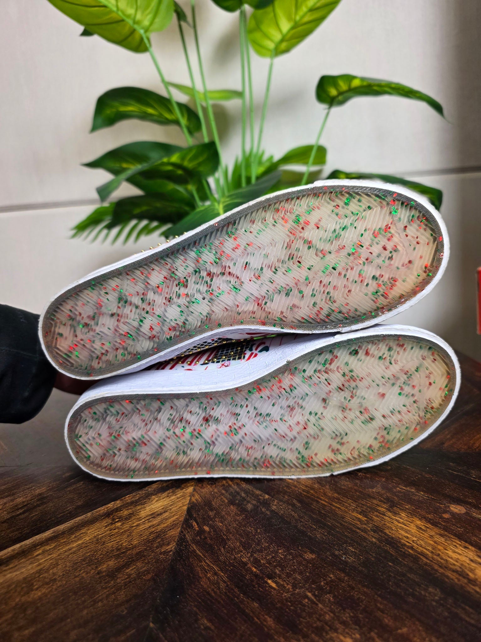 Nike Blazer Mid Christmas Gift Wrapped maat 40,5