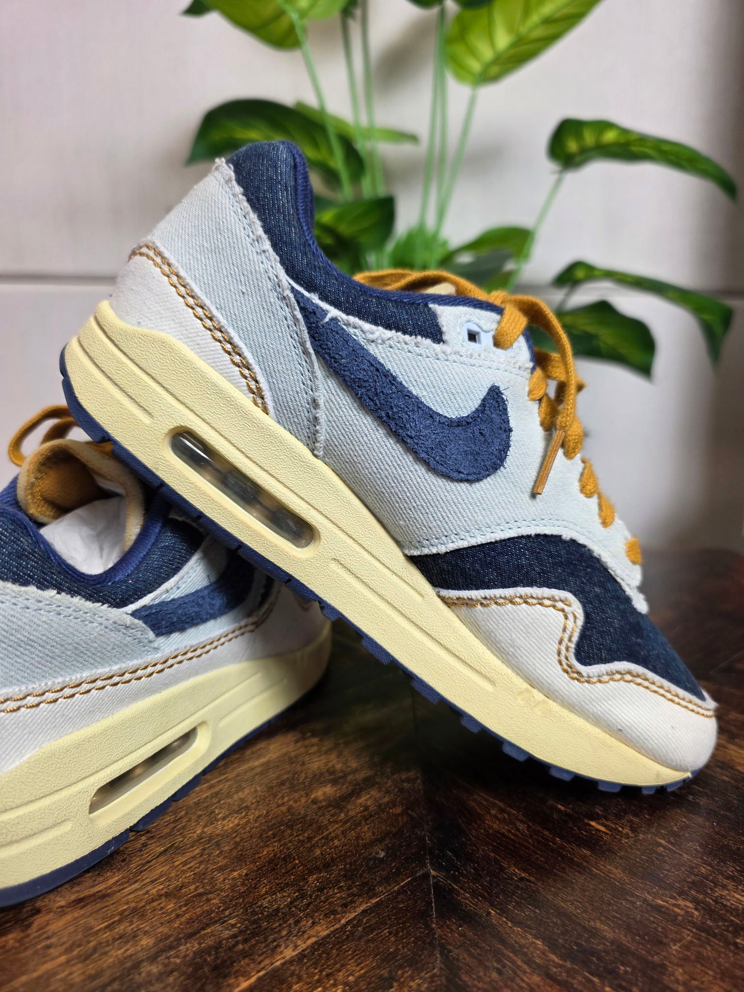 Nike Air Max 1 '87 Denim Aura maat 38,5