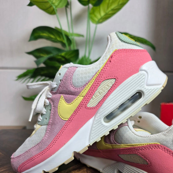 Nike Air Max 90 Pink Salt maat 42