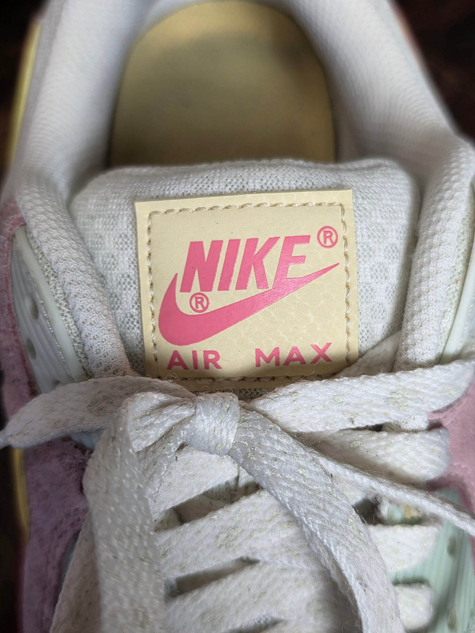 Nike Air Max 90 Pink Salt maat 42