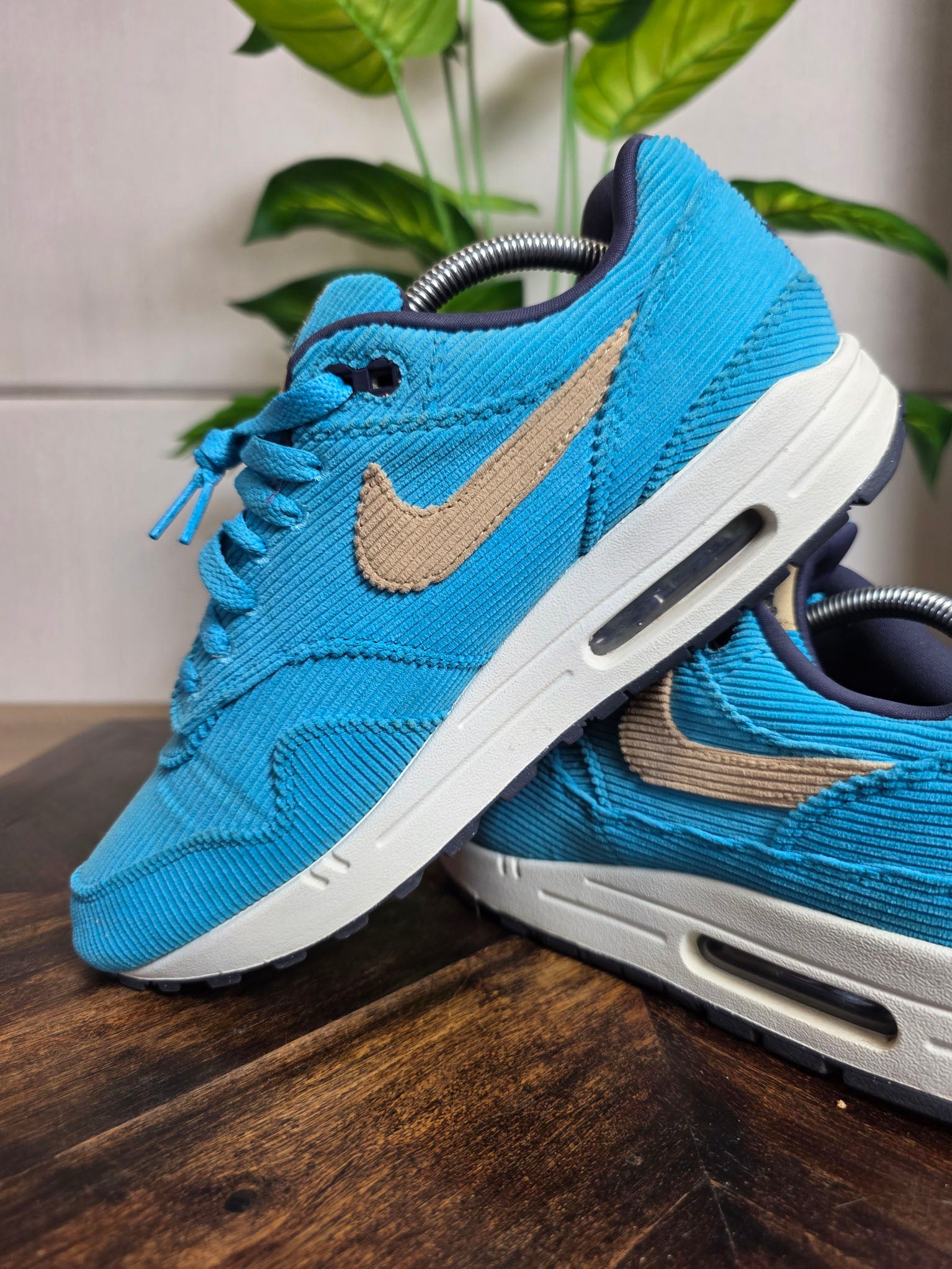 Nike Air Max 1 Corduroy Baltic Blue maat 43