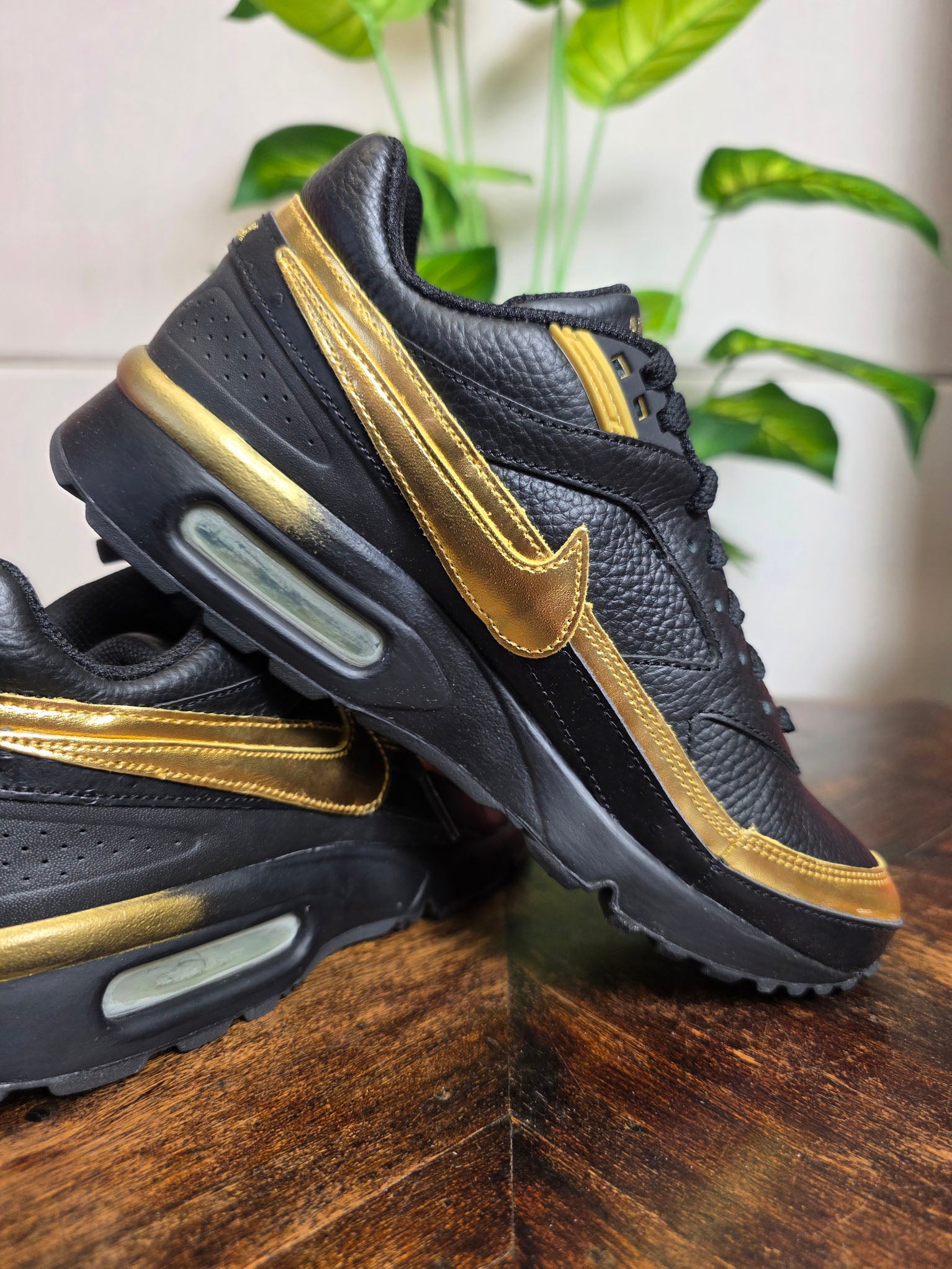 Nike Air Max BW Classic Black & Gold maat 37,5