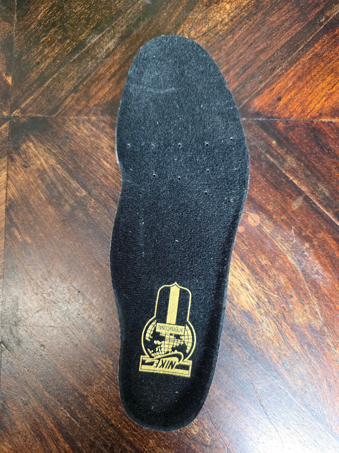 Nike Air Max BW Classic Black & Gold maat 37,5