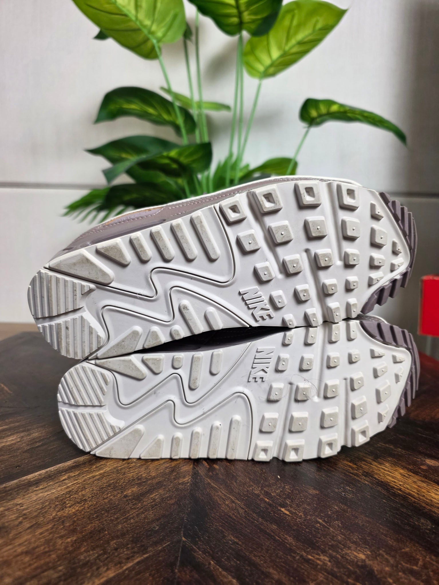 Nike Air Max 90 Light Brown maat 36,5