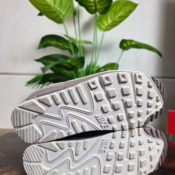 Nike Air Max 90 Light Brown maat 36,5