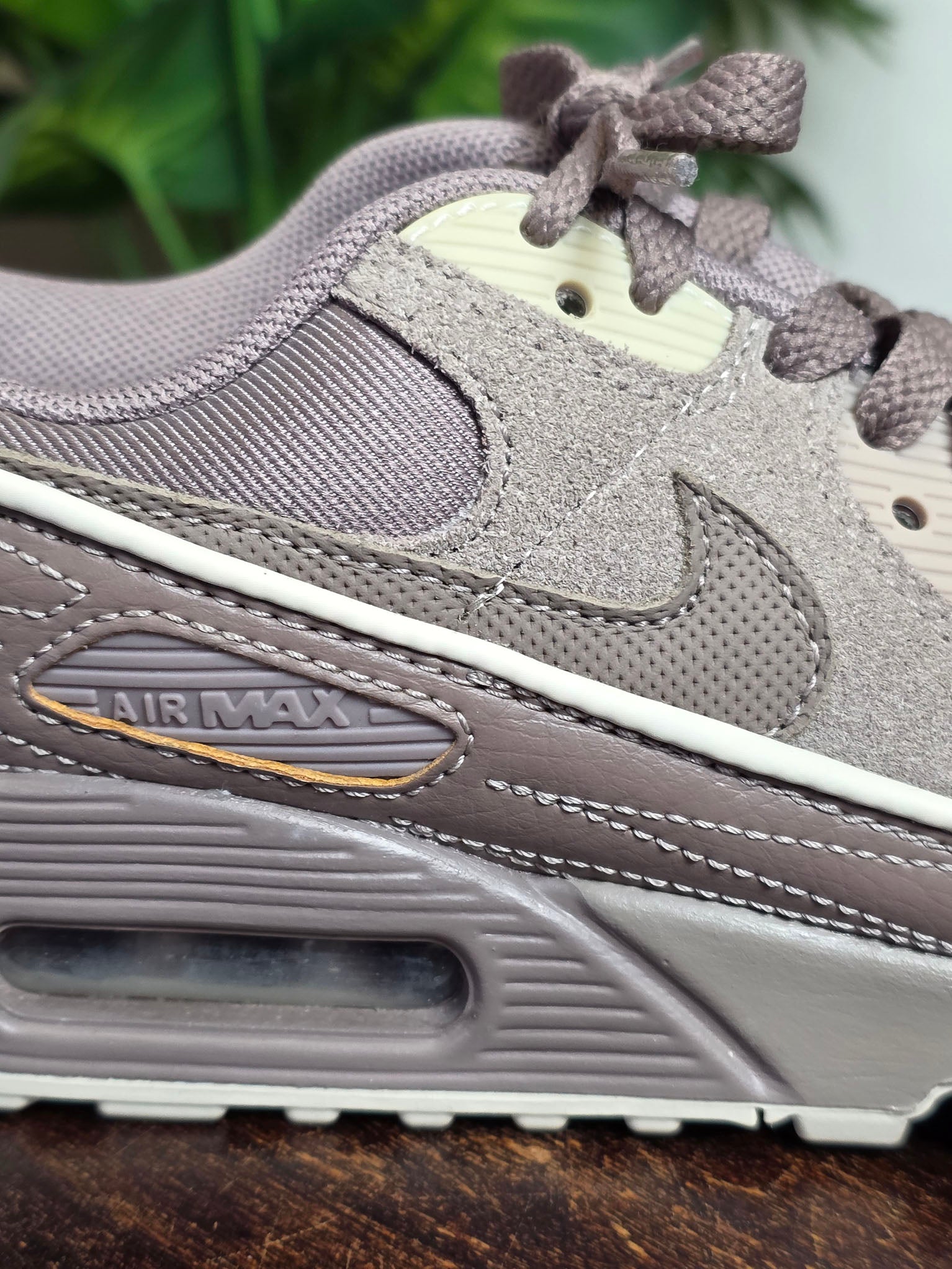 Nike Air Max 90 Light Brown maat 36,5