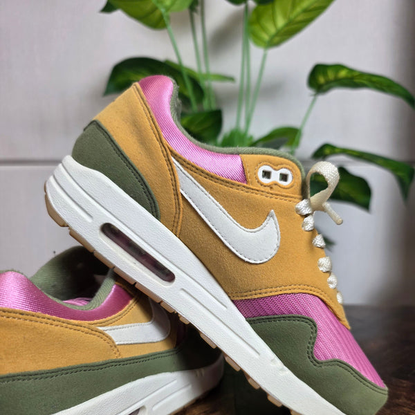 Nike Air Max 1 Green Yellow Pink maat 37,5