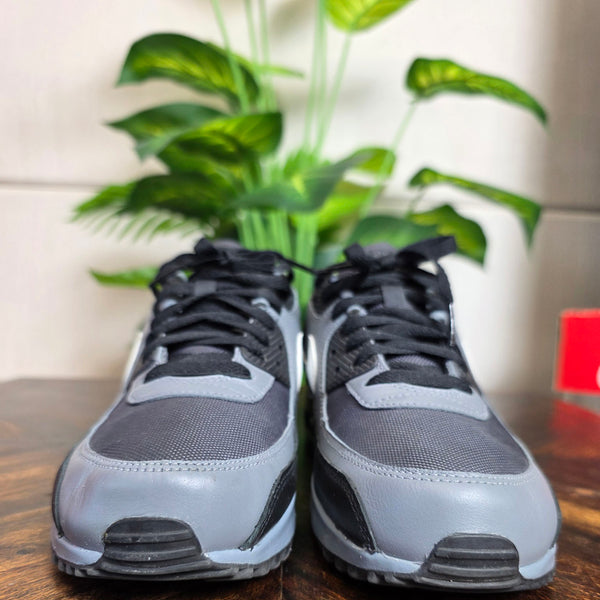 Nike Air Max 90 Gore-Tex Black Grey maat 40,5
