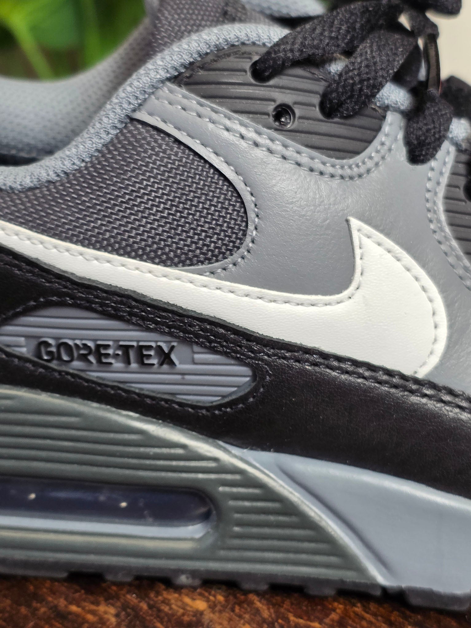 Nike Air Max 90 Gore-Tex Black Grey maat 40,5