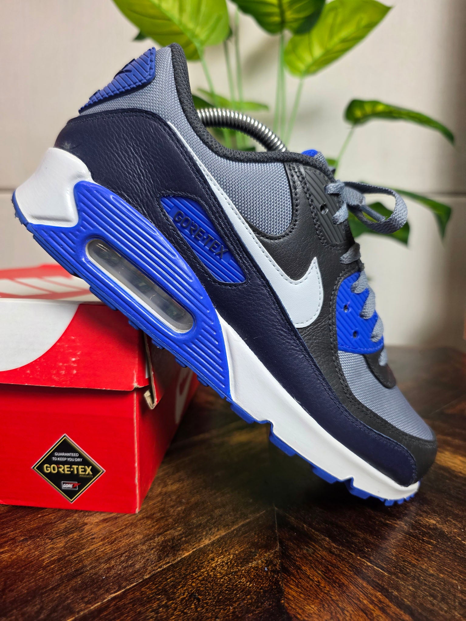 Nike Air Max 90 Gore-Tex Racer Blue maat 42,5