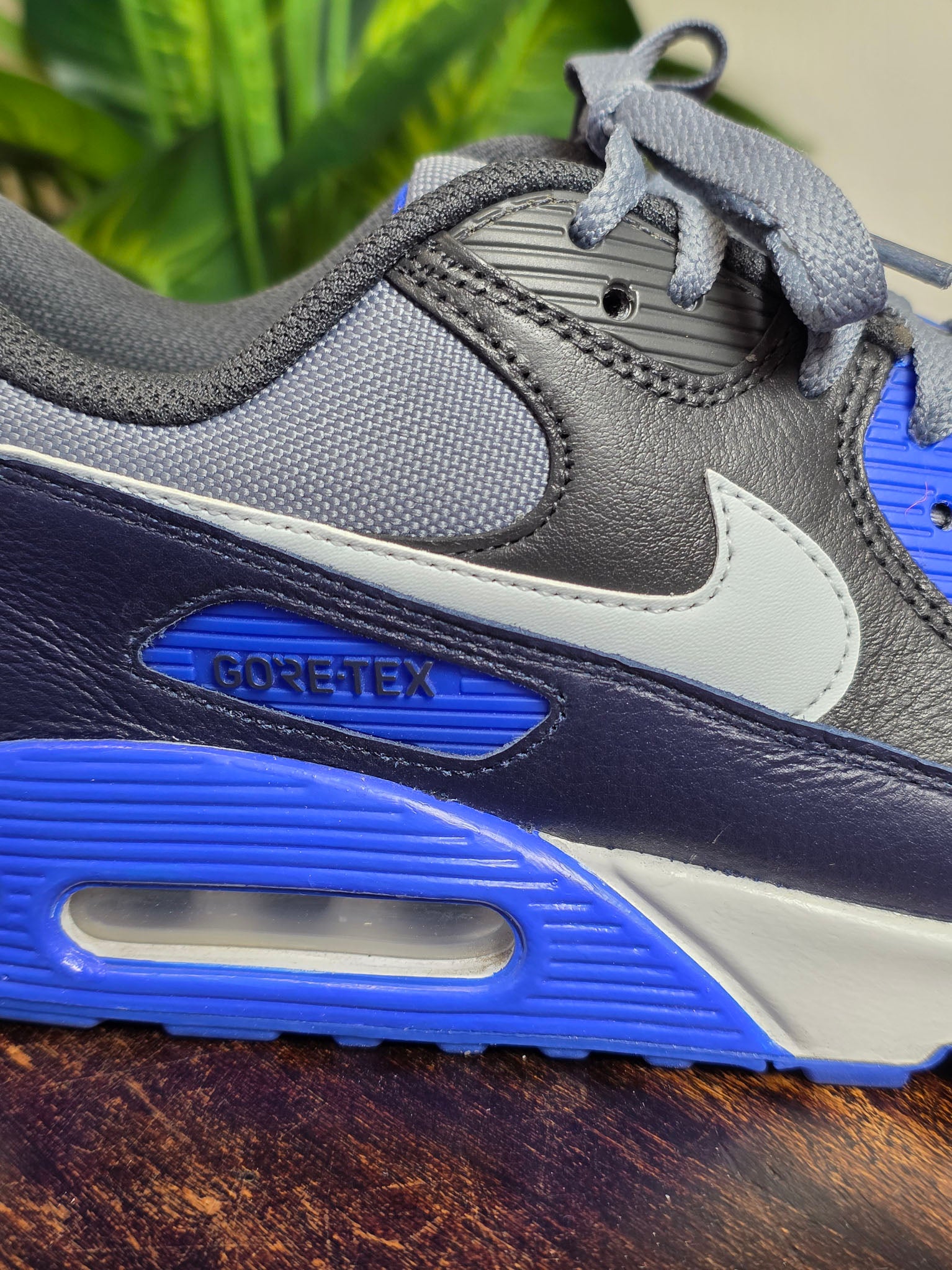 Nike Air Max 90 Gore-Tex Racer Blue maat 42,5