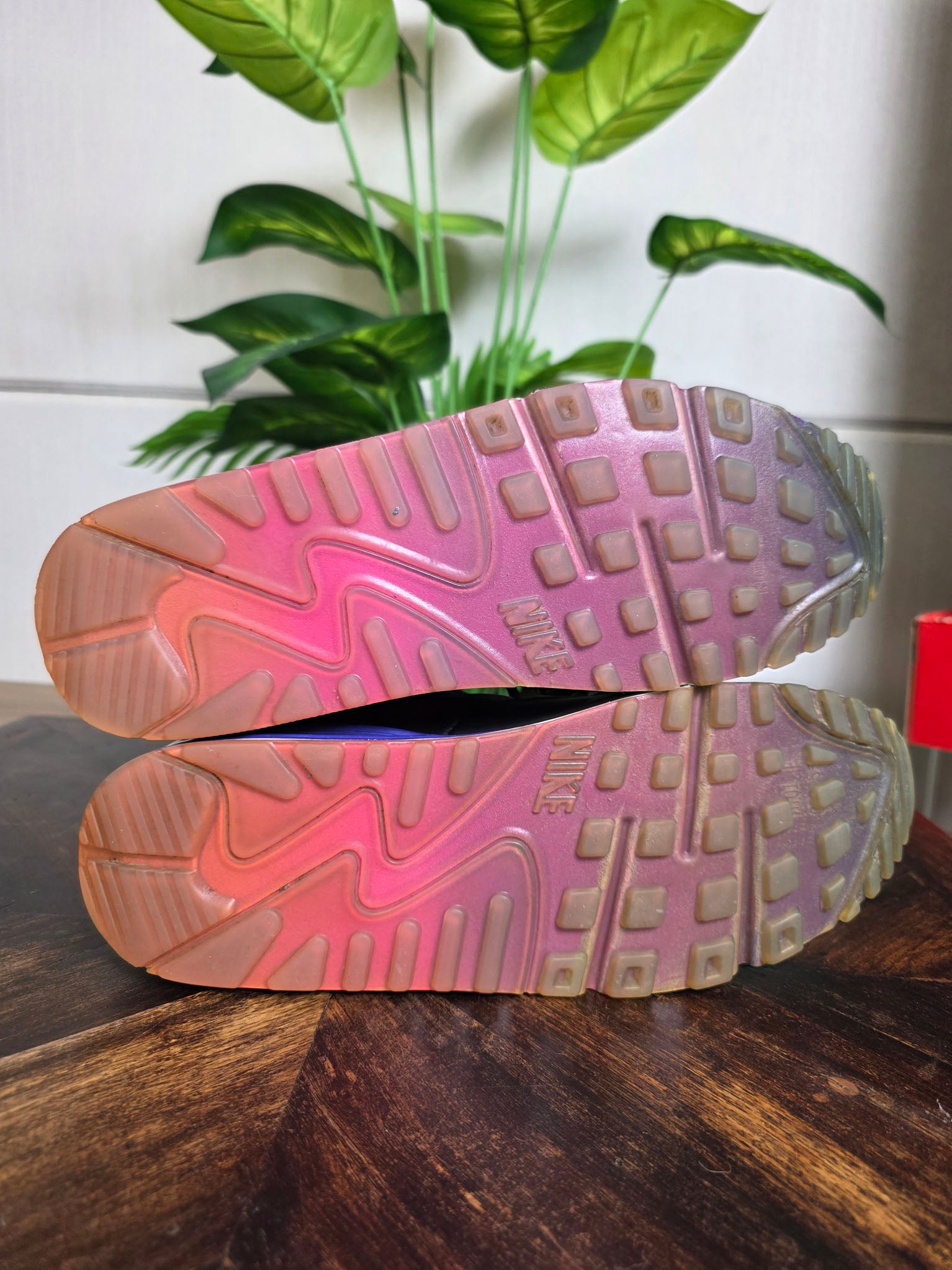 Nike Air Max 90 SD Gradient Black Persian Violet maat 44,5