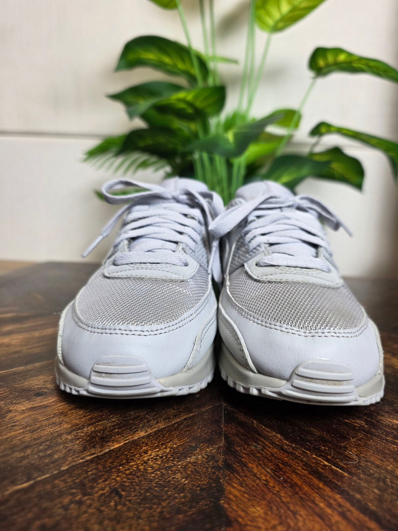 Nike Air Max 90 Triple Wolf Grey maat 42