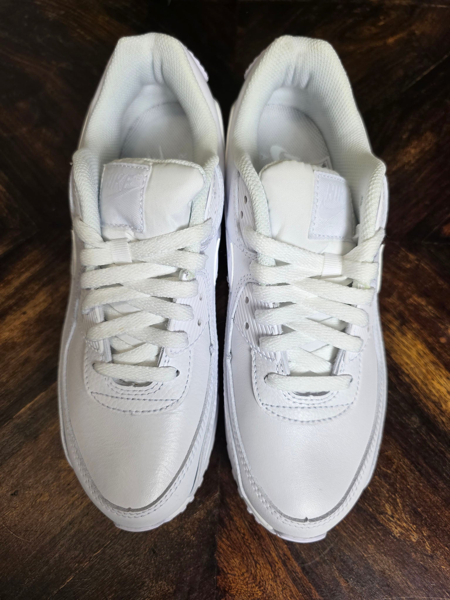 Nike Air Max 90 Triple White LTR maat 42