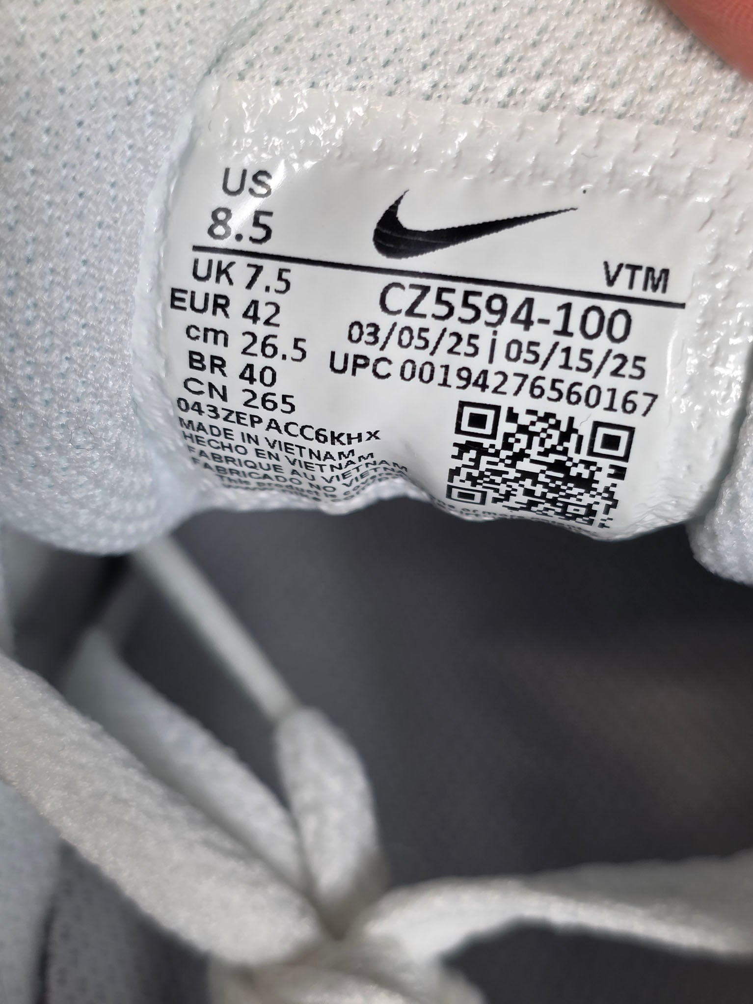 Nike Air Max 90 Triple White LTR maat 42