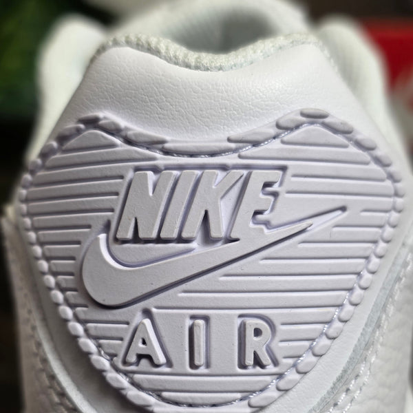 Nike Air Max 90 Triple White LTR maat 42