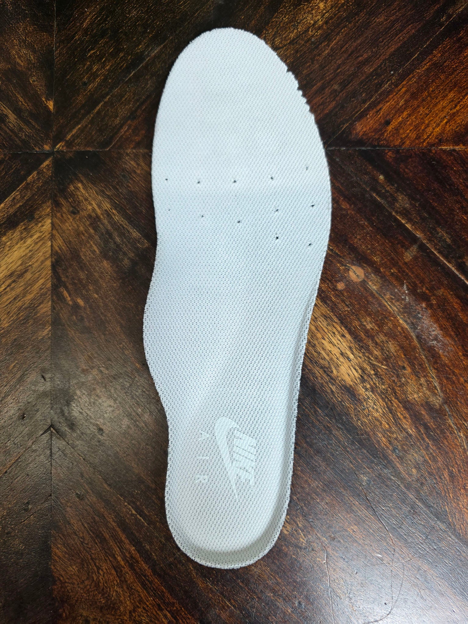 Nike Air Max 90 Triple White LTR maat 42