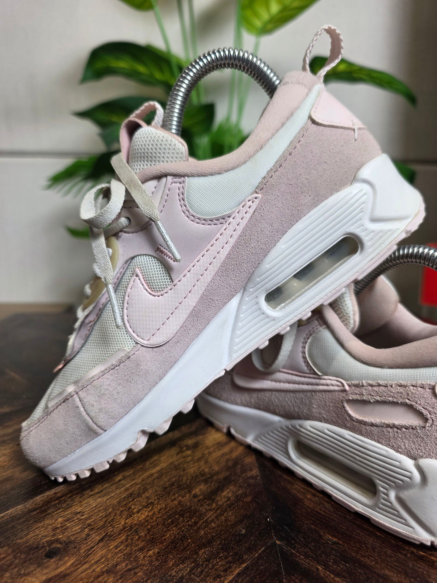 Nike Air Max 90 Futura Barely Rose maat 36,5
