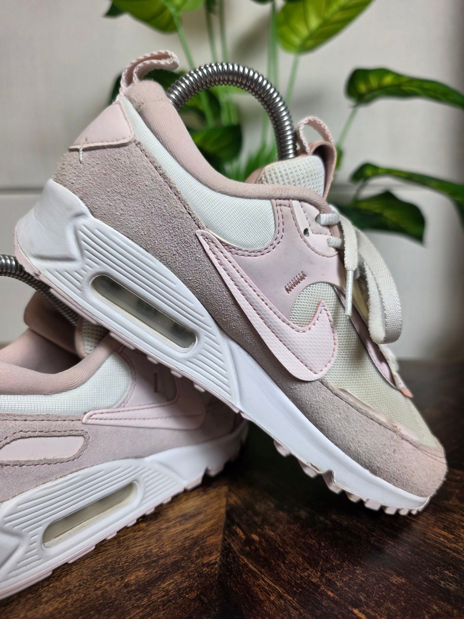 Nike Air Max 90 Futura Barely Rose maat 36,5