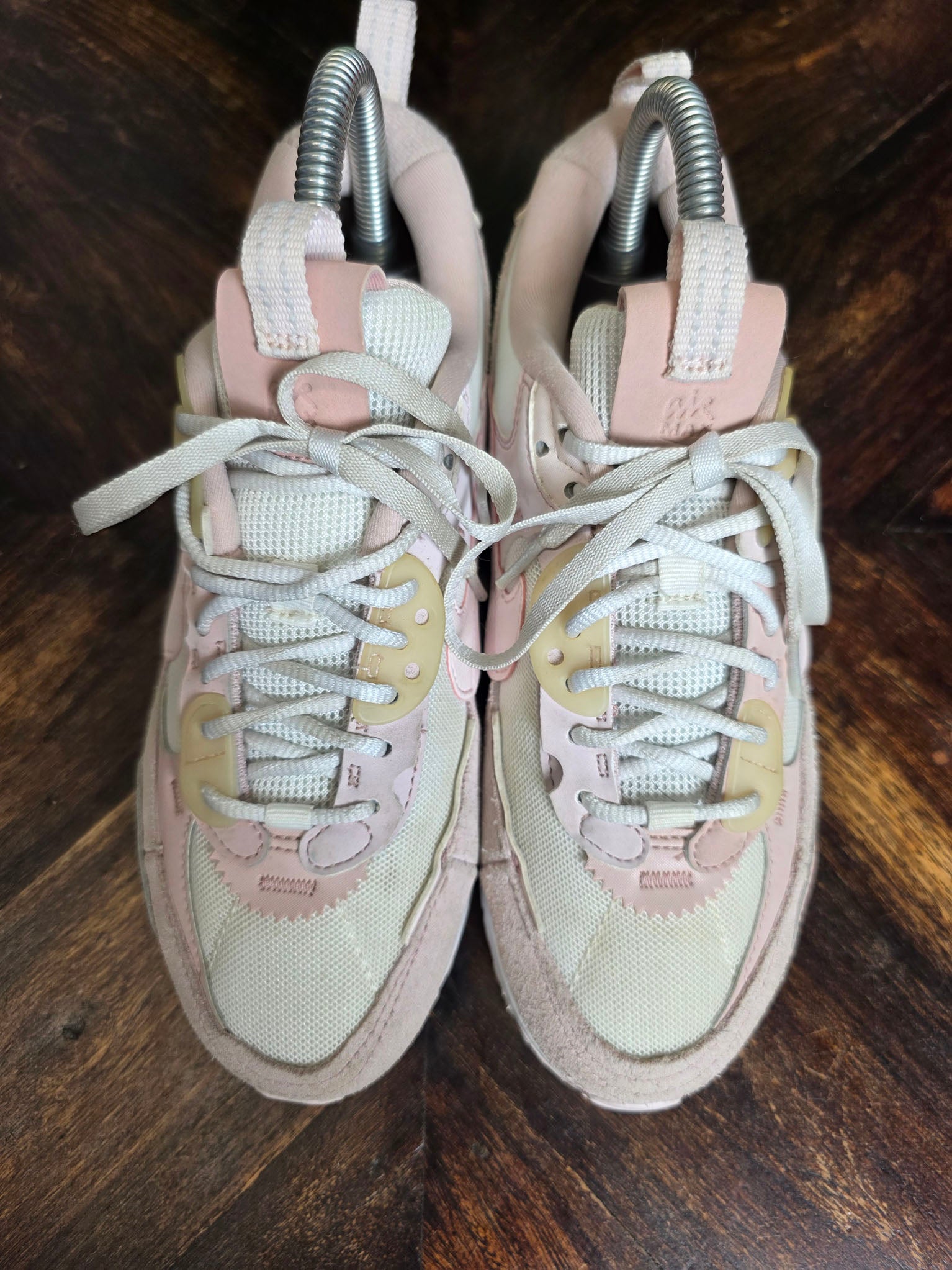 Nike Air Max 90 Futura Barely Rose maat 36,5