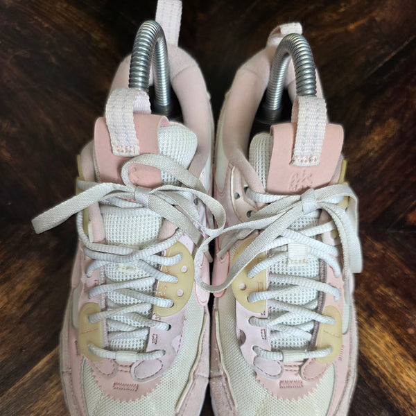 Nike Air Max 90 Futura Barely Rose maat 36,5