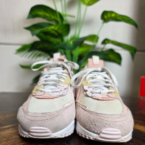 Nike Air Max 90 Futura Barely Rose maat 36,5