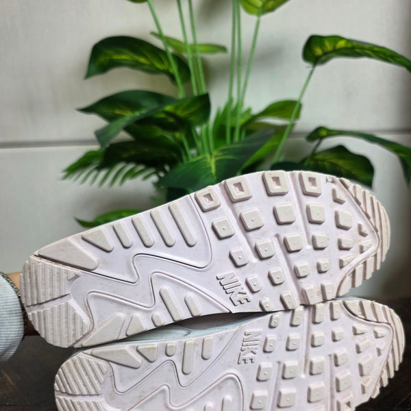 Nike Air Max 90 Futura Barely Rose maat 36,5