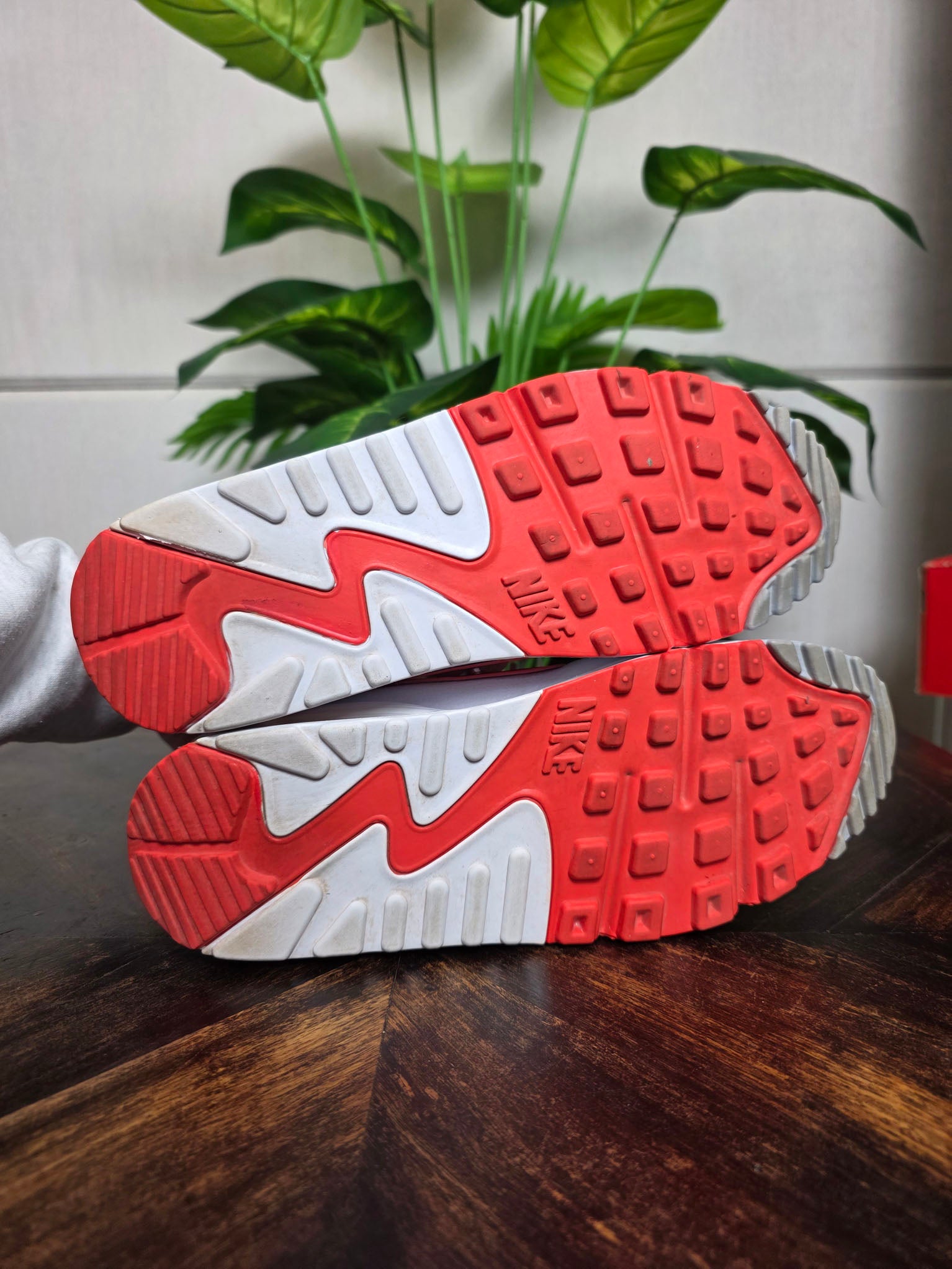 Nike Air Max 90 Futura White Picante Red maat 39