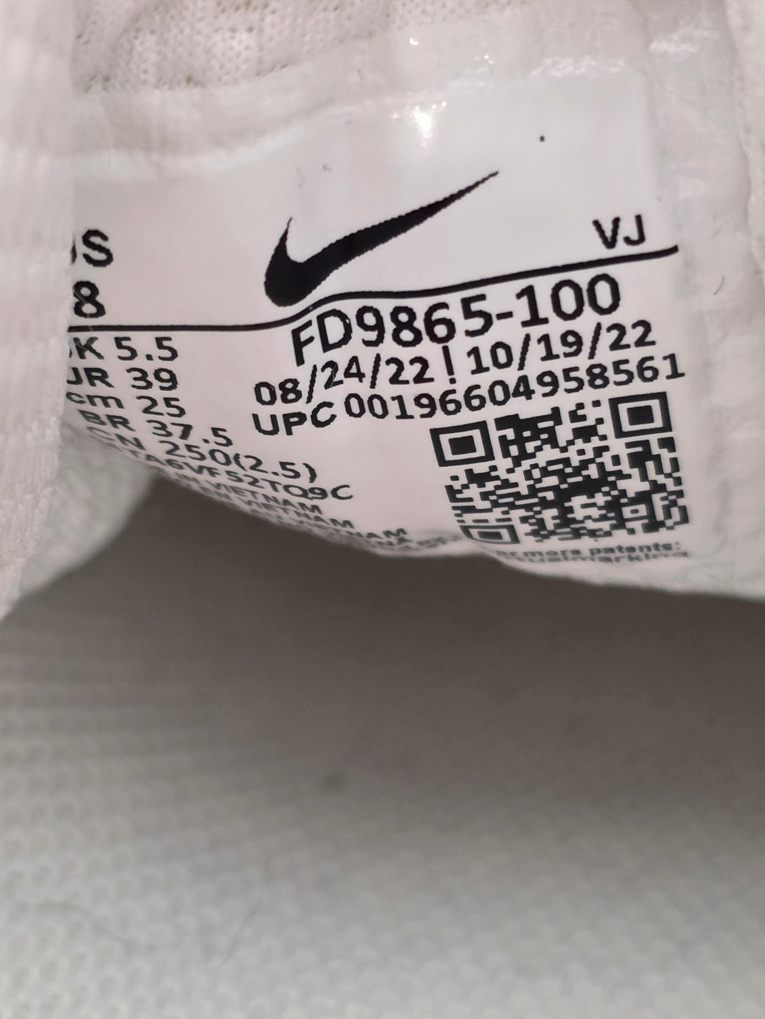 Nike Air Max 90 Futura White Picante Red maat 39