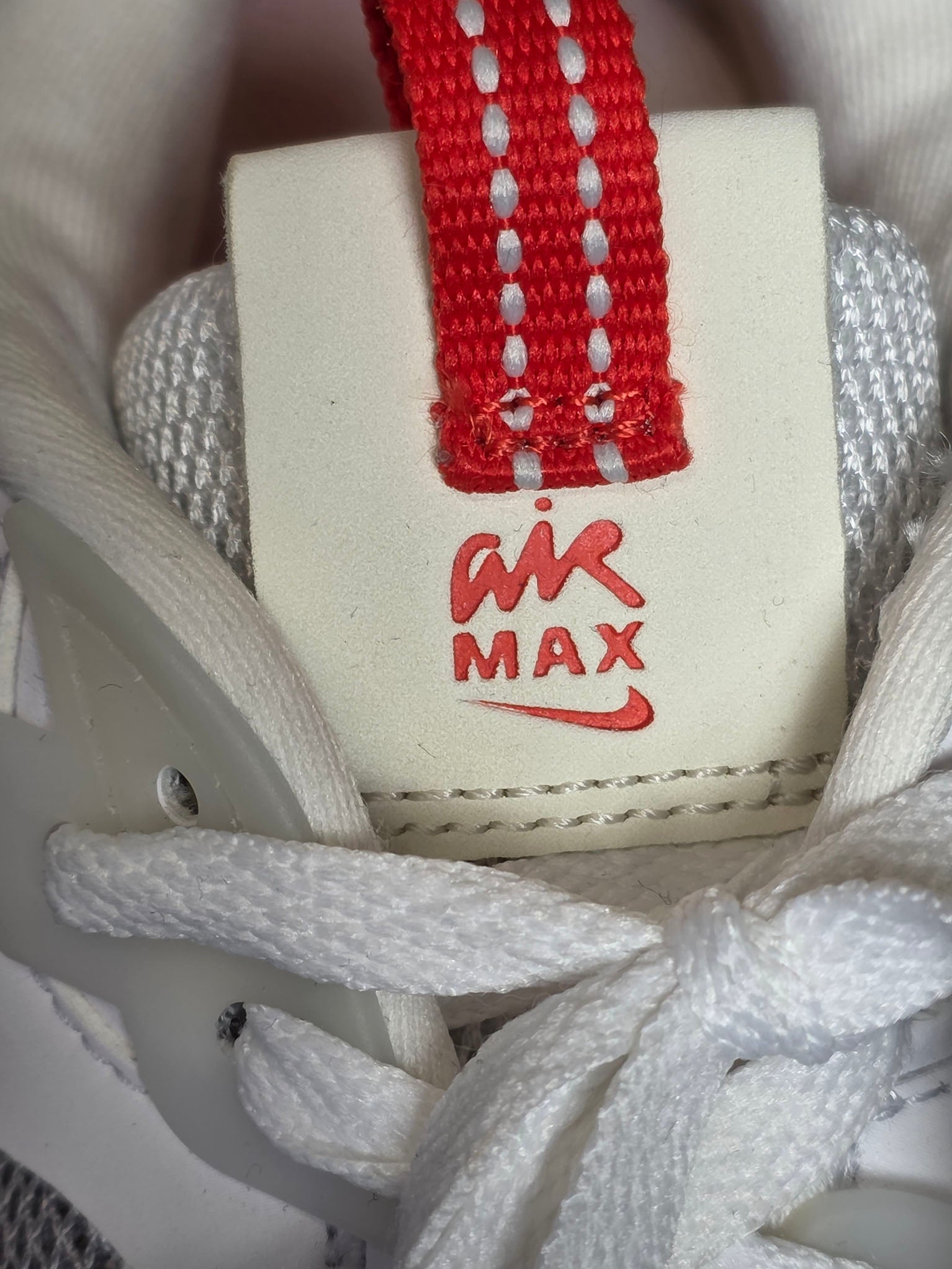 Nike Air Max 90 Futura White Picante Red maat 39