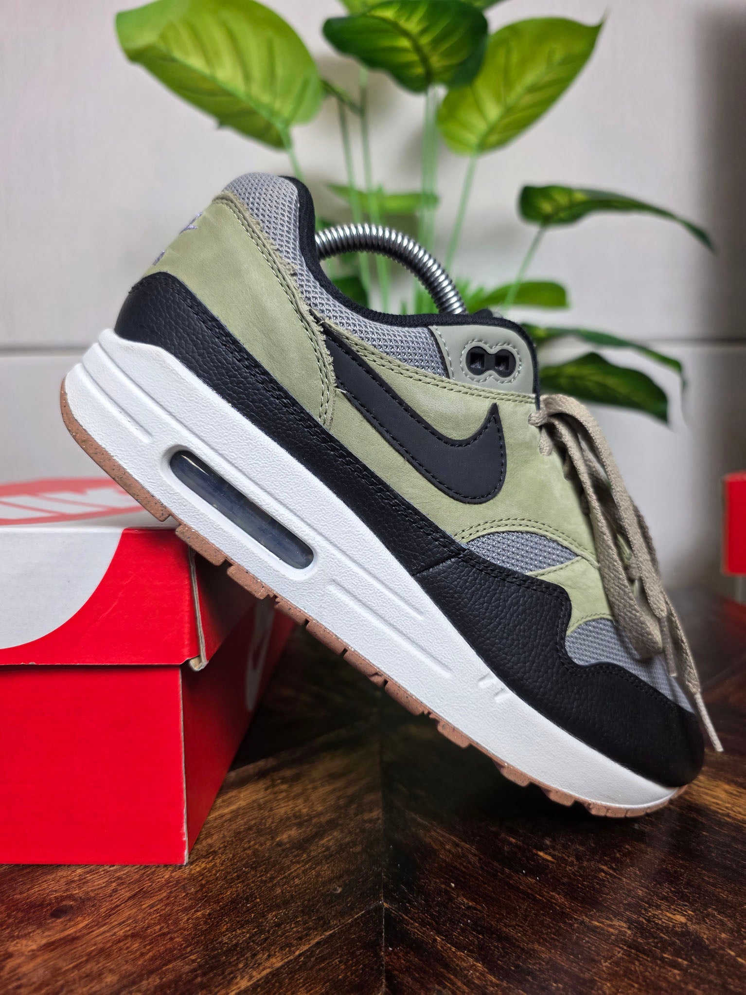 Nike Air Max 1 Dark Stucco maat 41