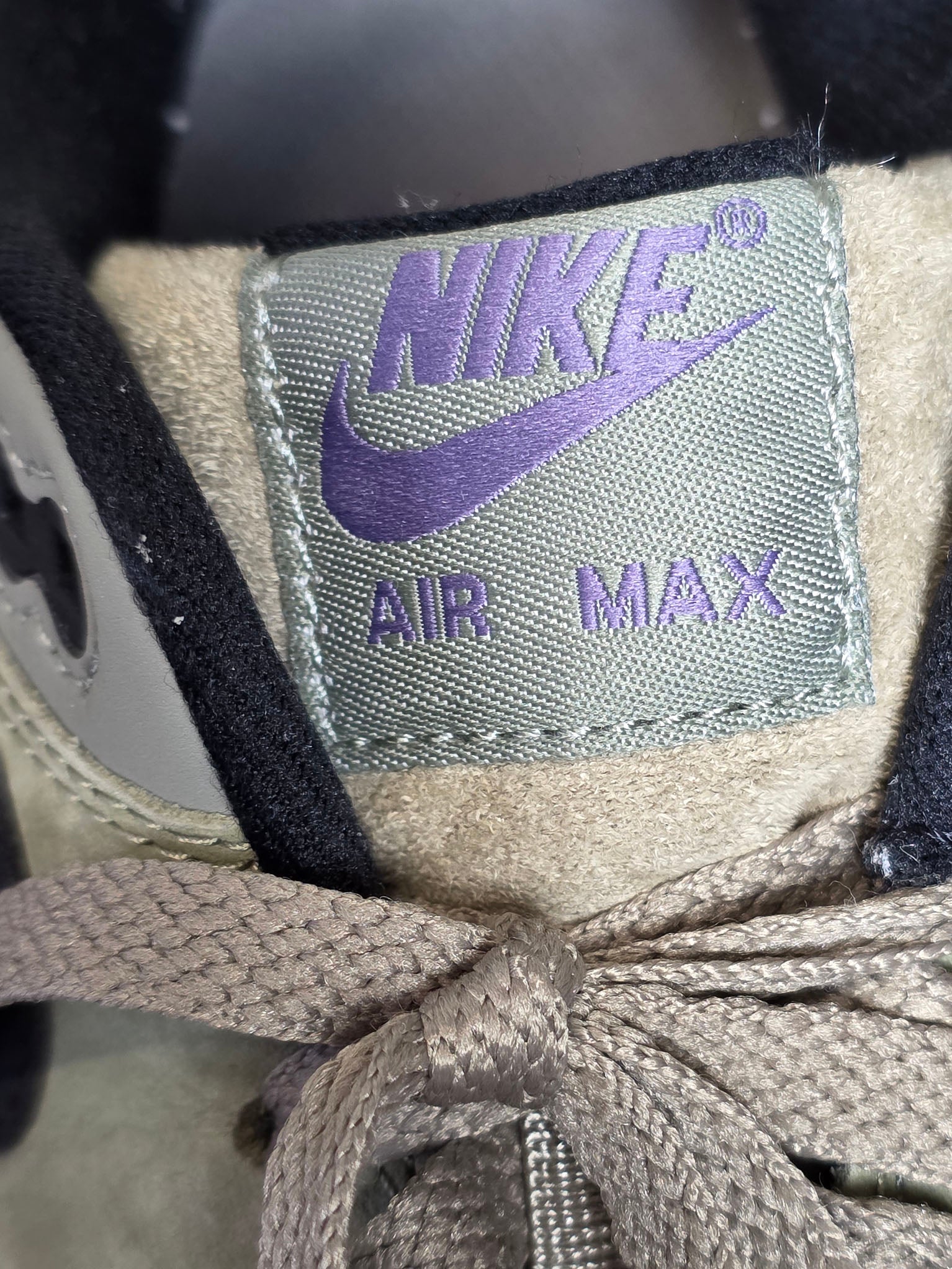 Nike Air Max 1 Dark Stucco maat 41