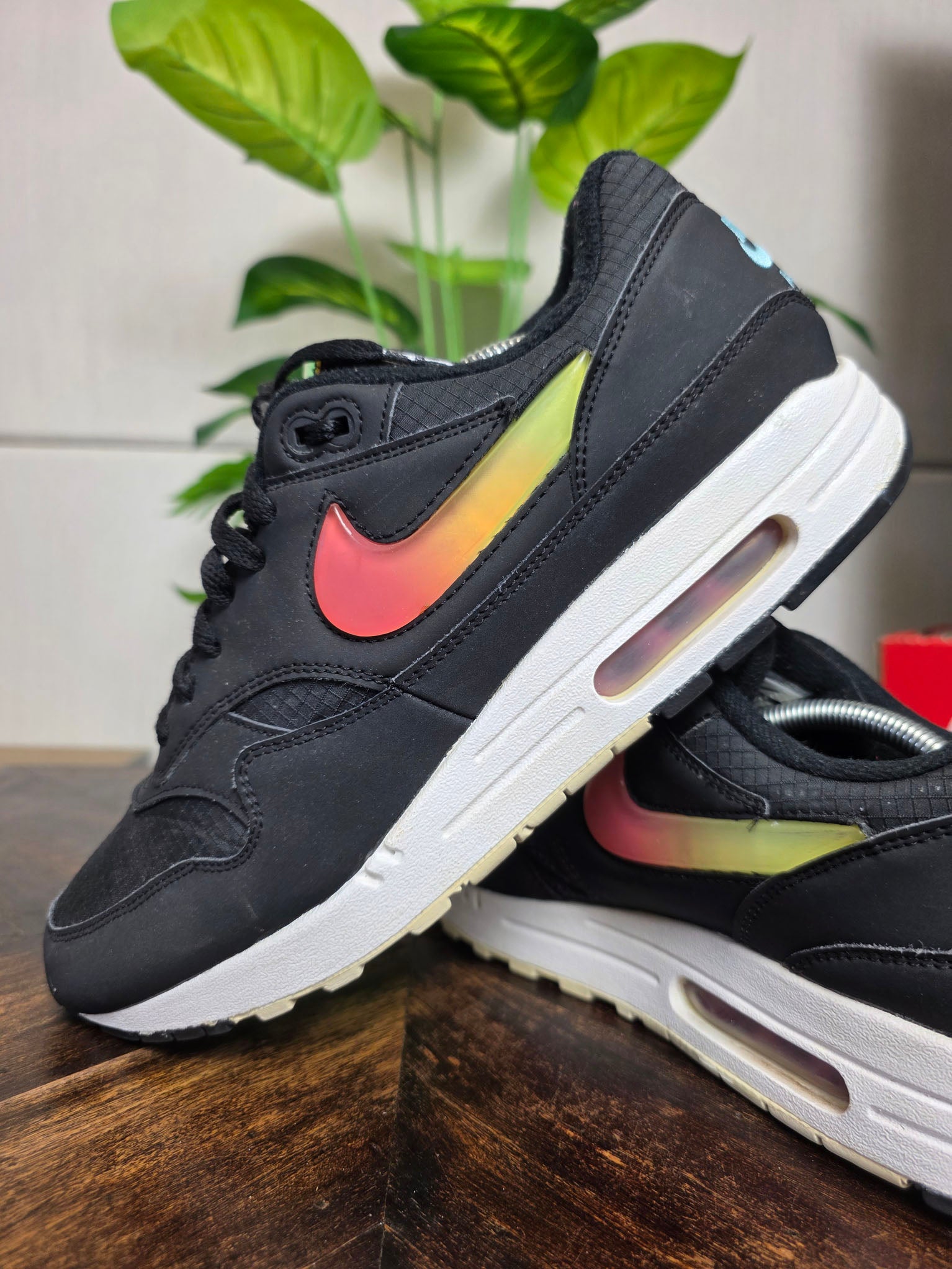 Nike Air Max 1 Jewel Jelly Black maat 46