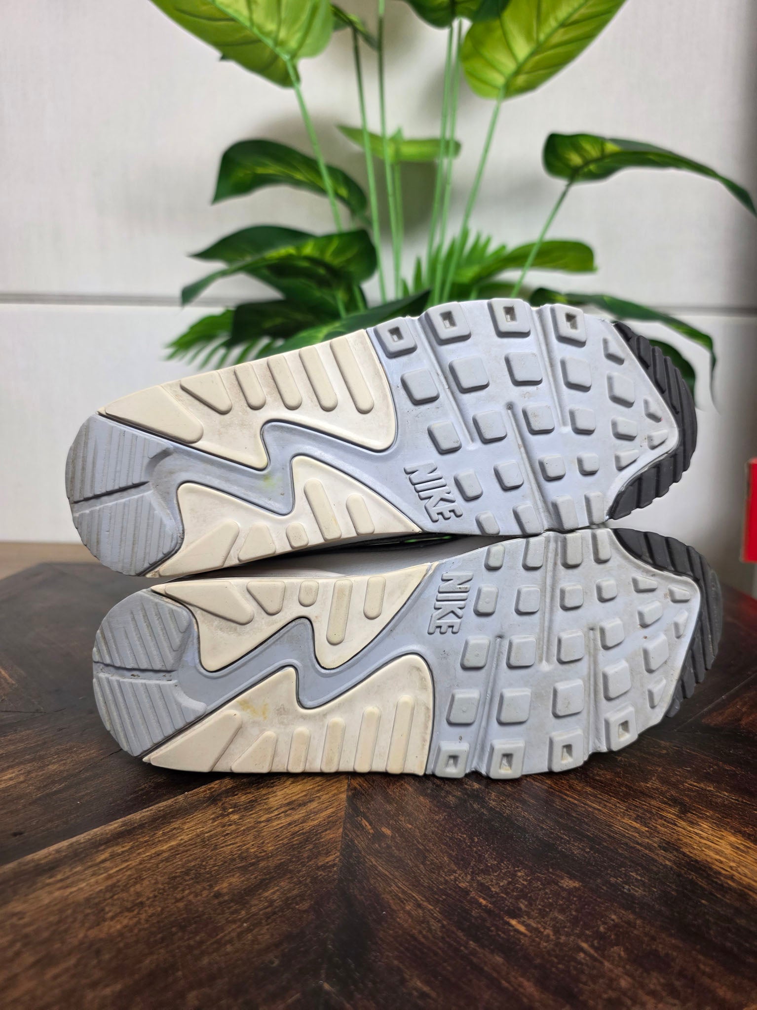 Nike Air Max 90 Futura Black White maat 38,5