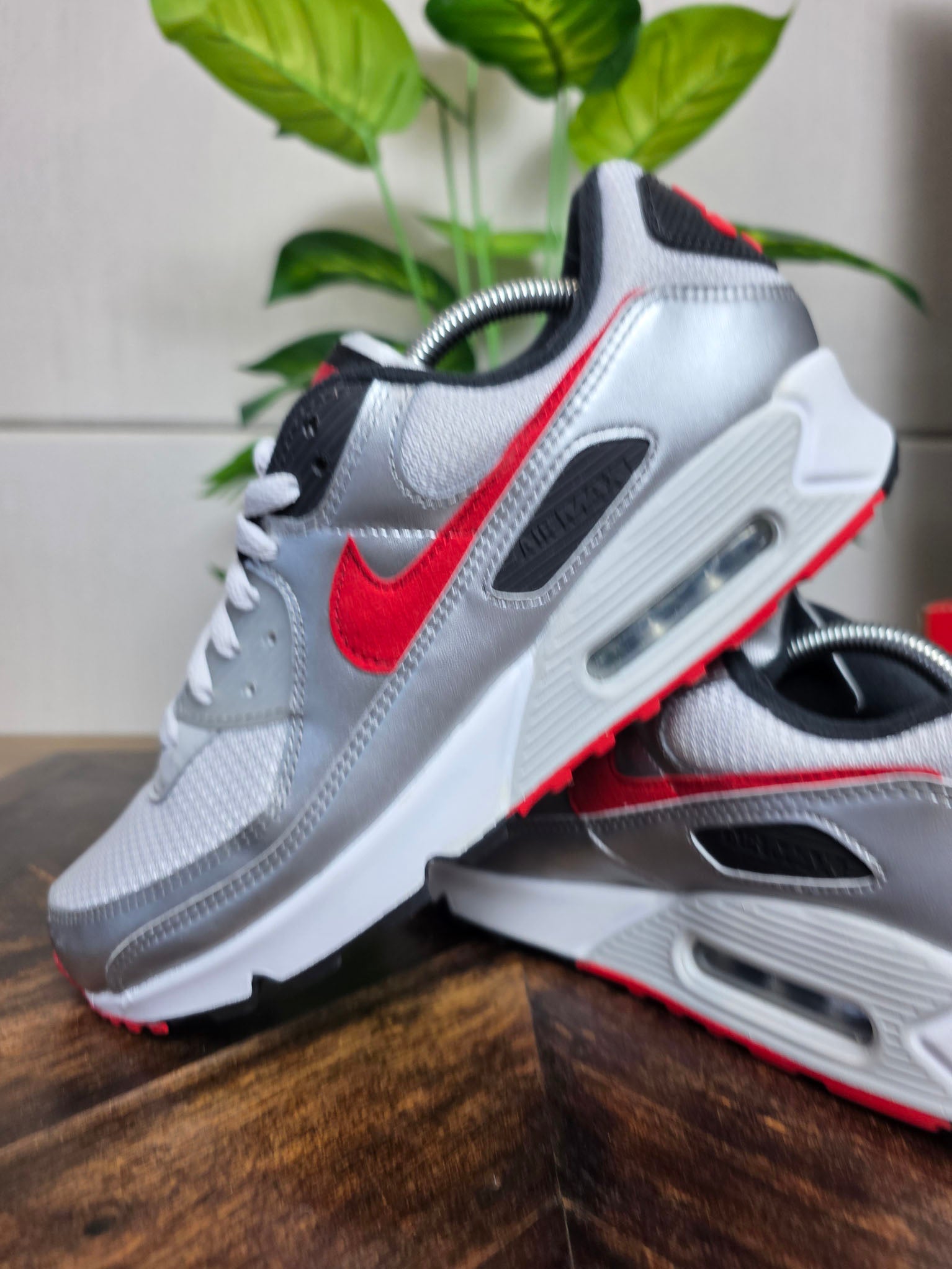 Nike Air Max 90 Icons Silver Bullet maat 44